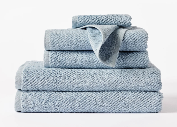 Coyuchi Air Weight towel in organic cotton