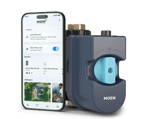 Moen Flo Smart Water Monitor installed on a copper pipe