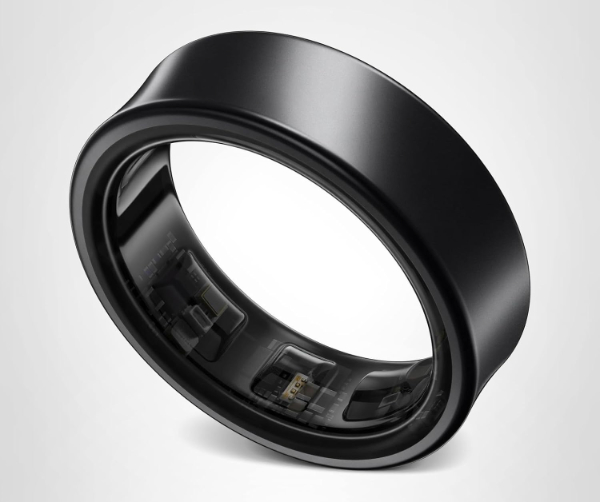 Samsung Galaxy Ring in Titanium Silver